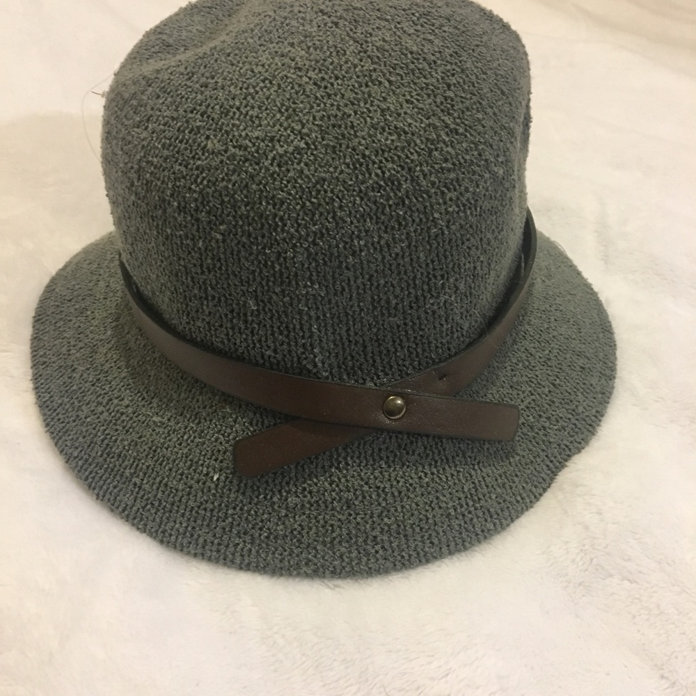 Hat - Picture 2 of 5